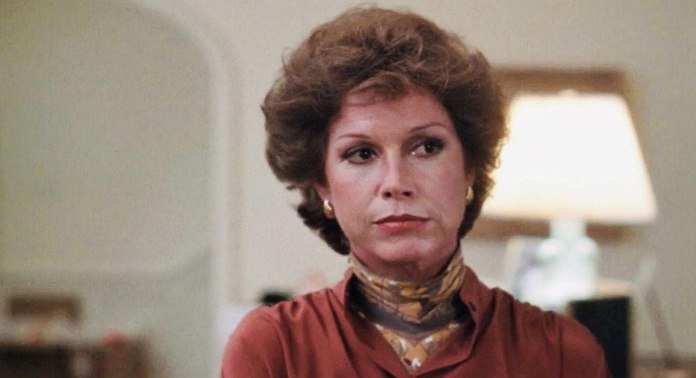 Mary Tyler Moore Plays A Grieving Mother Trying To Present A Perfect Image In 'Ordinary People'